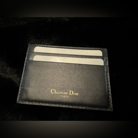 Authentic Dior Travel Kit - Picture 5 of 9